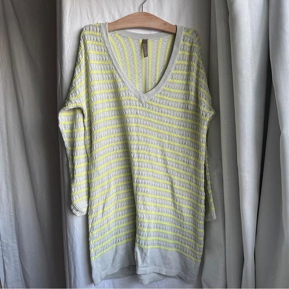 BUNDLE/LOT of  8 MATERNITY Women’s Shirts ALL Size Medium - Picture 11 of 13